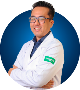 Dr. Ézio Hiroki Omine